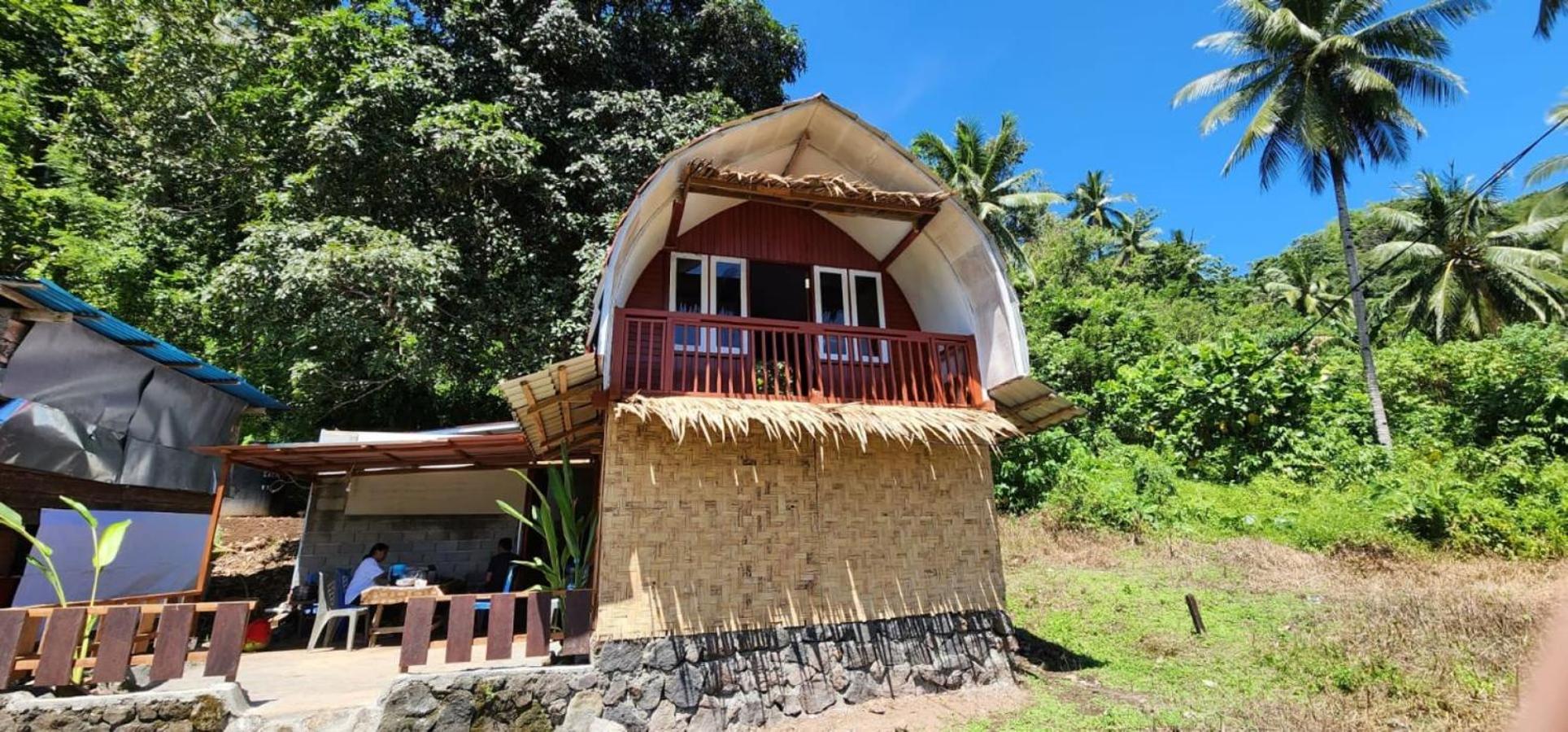 Pondok Wisata Noah Likupang ภายนอก รูปภาพ