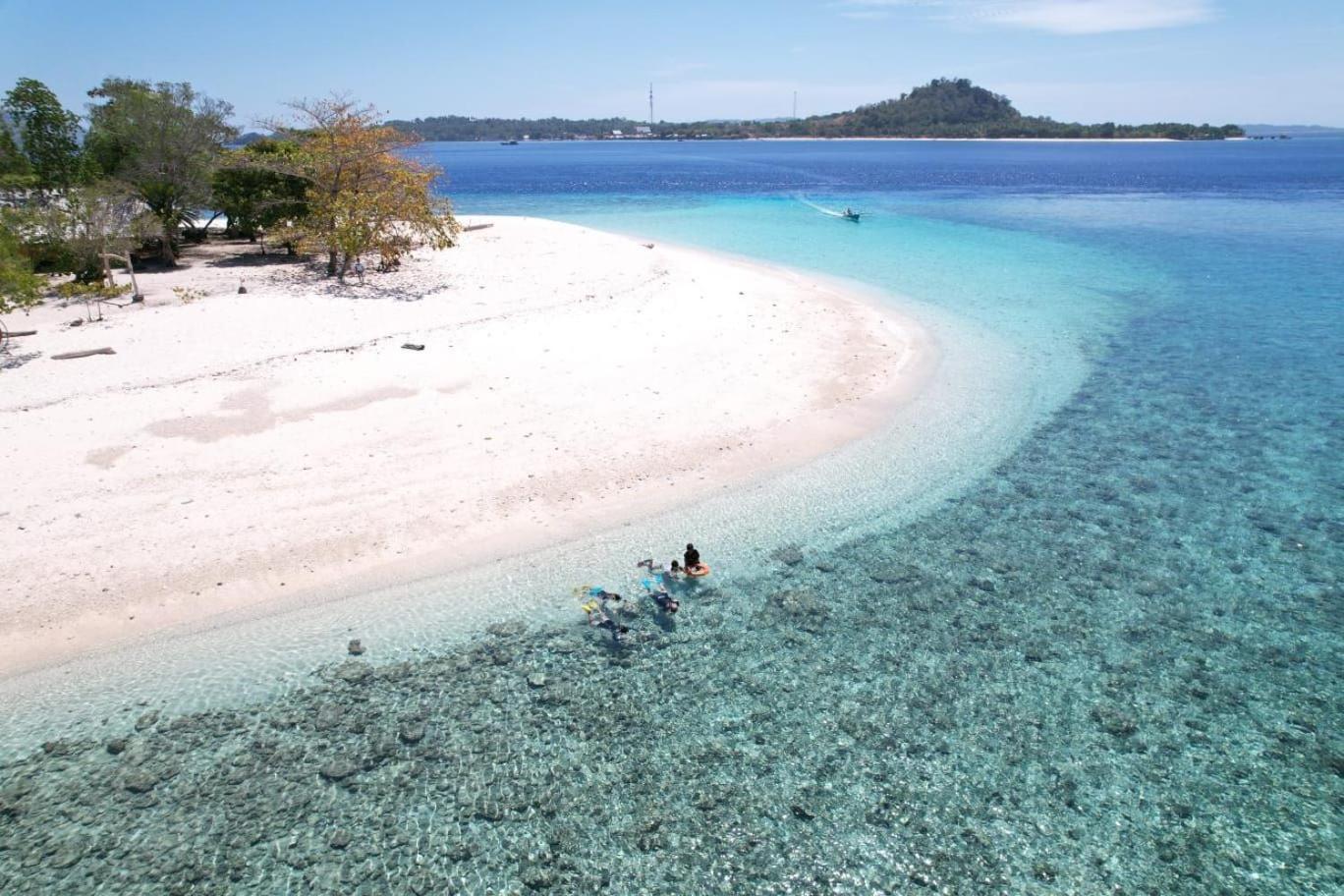 Pondok Wisata Noah Likupang ภายนอก รูปภาพ