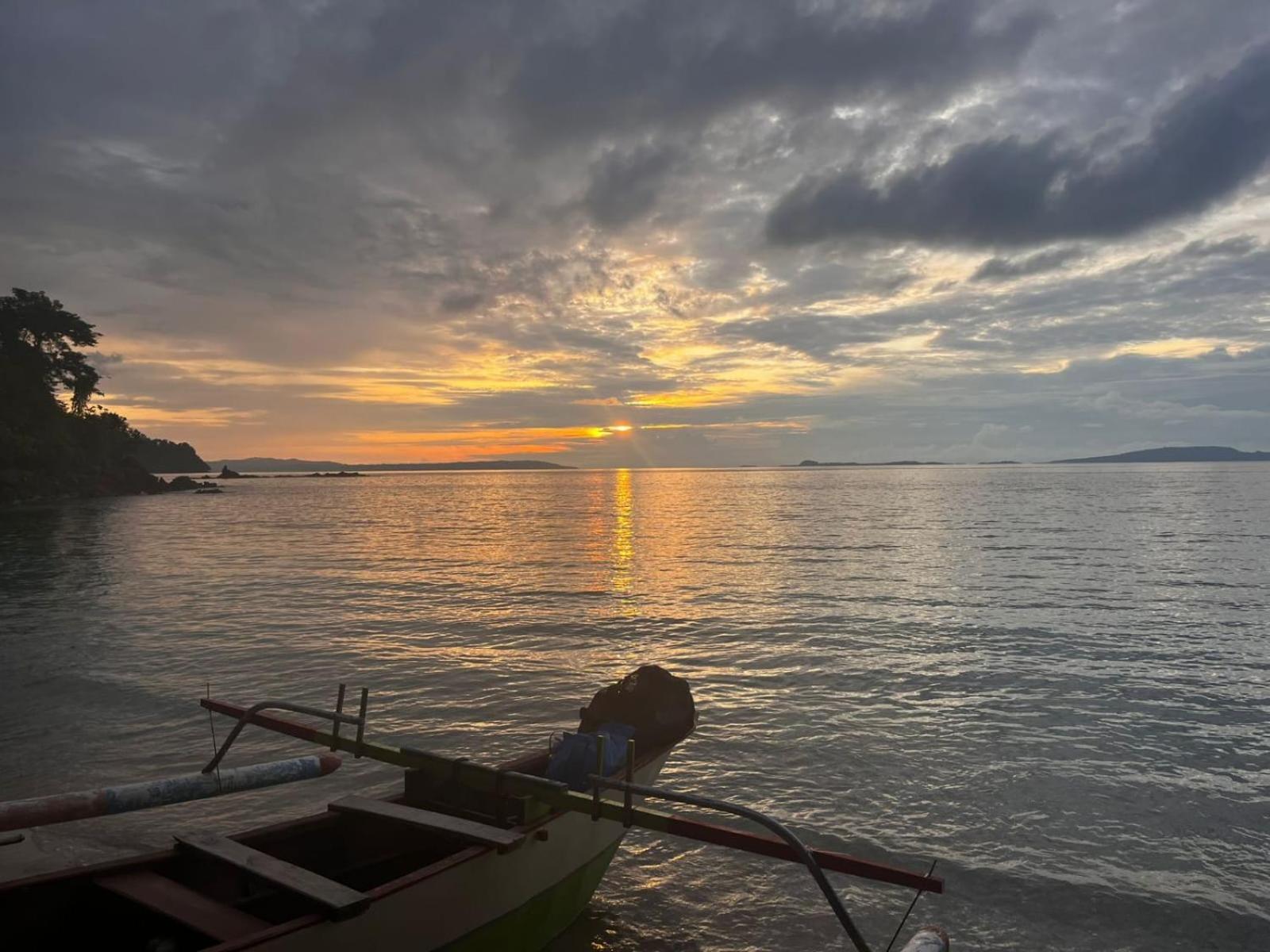Pondok Wisata Noah Likupang ภายนอก รูปภาพ